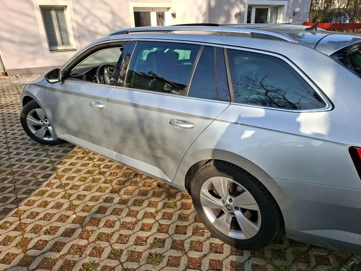Skoda Superb 2016 photo 3