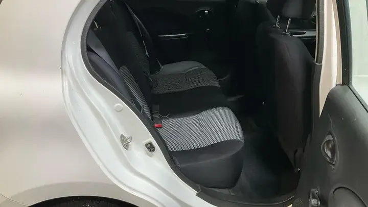 Nissan Micra 2016 photo 3