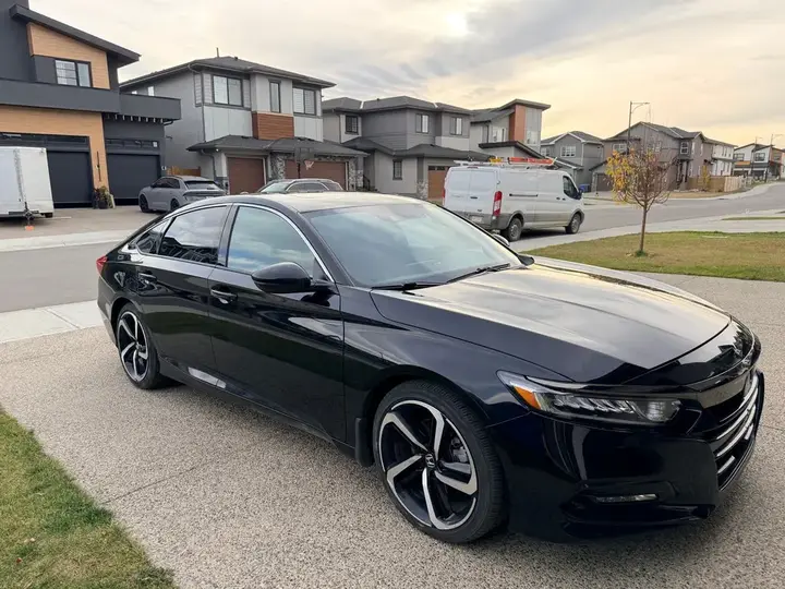 Honda Accord 2020 photo 4