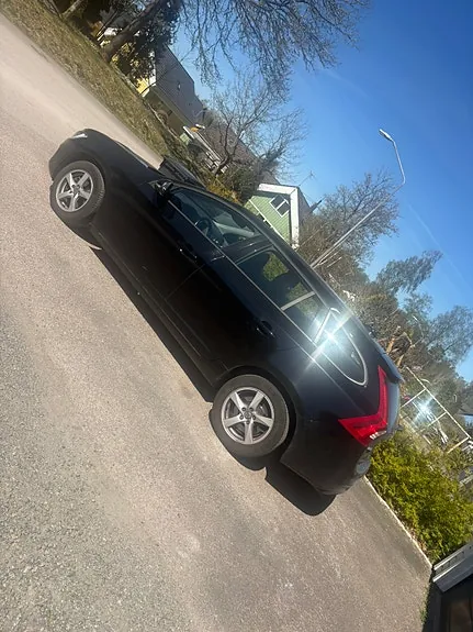 Volvo V60 2018 photo 2