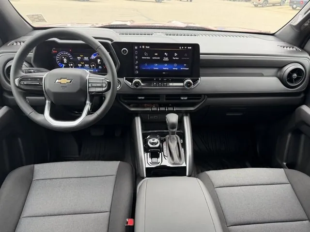 Chevrolet Colorado 2026 photo 2