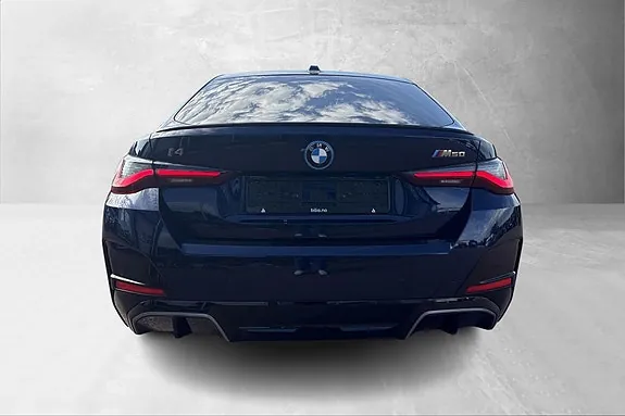 BMW I4 2023 photo 4