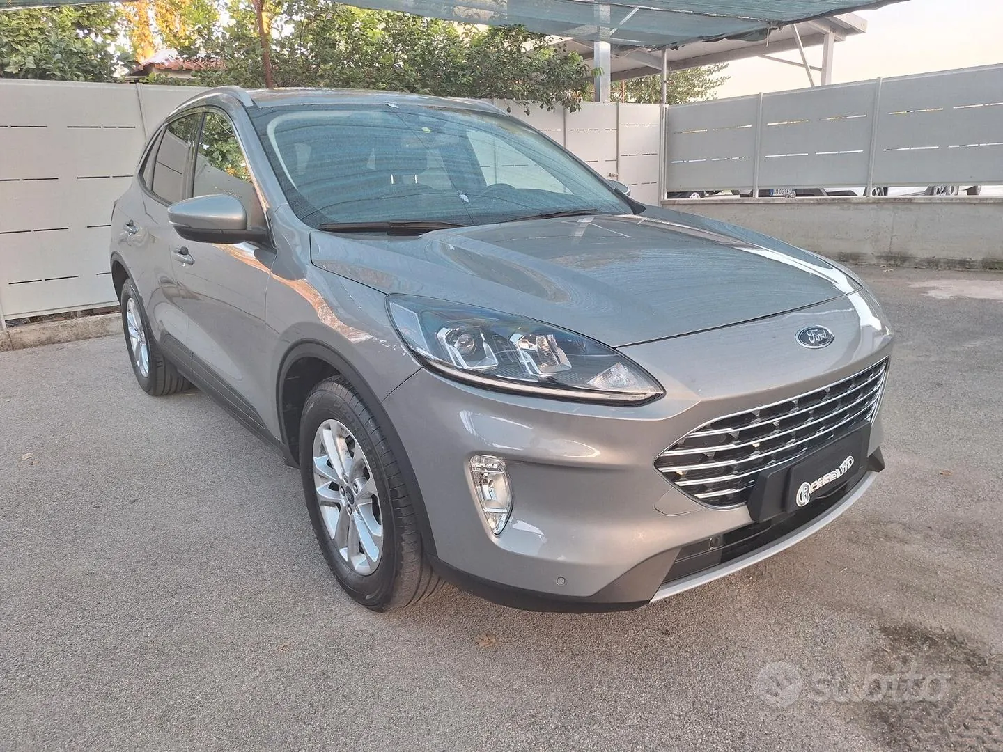 Ford Kuga 2022 photo 3