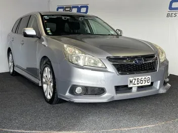 Subaru Legacy 2013 photo 2