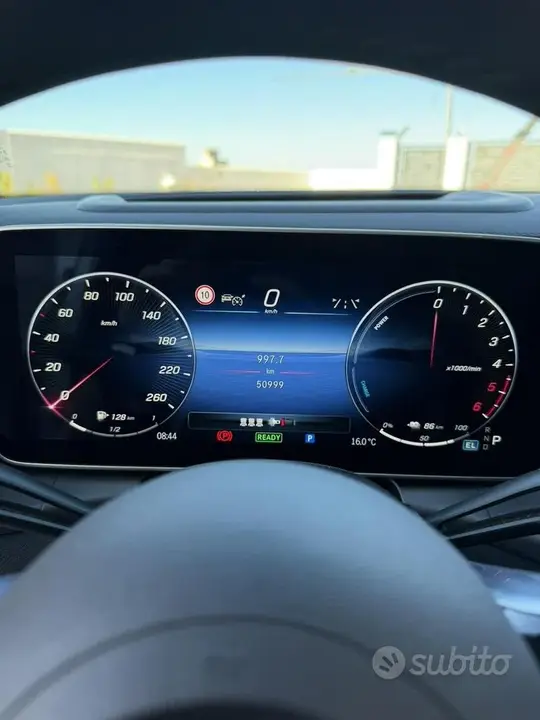 Mercedes-Benz Glc 2024 photo 5