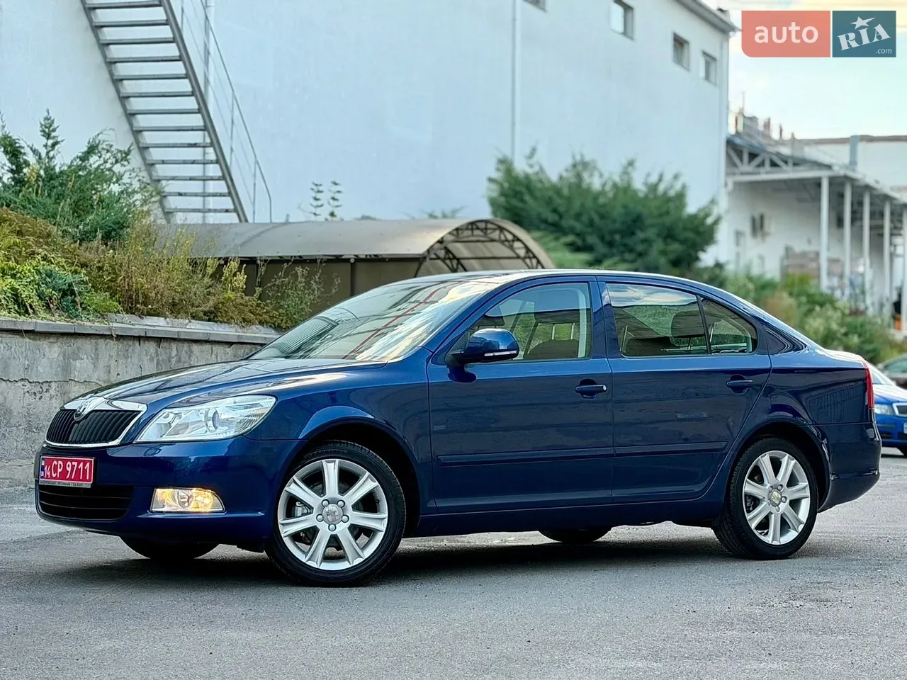 Skoda Octavia 2009 photo 2