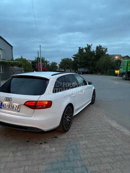 Audi A4 2010 photo 5