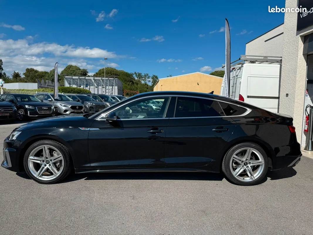 Audi A5 2022 photo 2