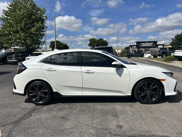 Honda Civic 2019 photo 4