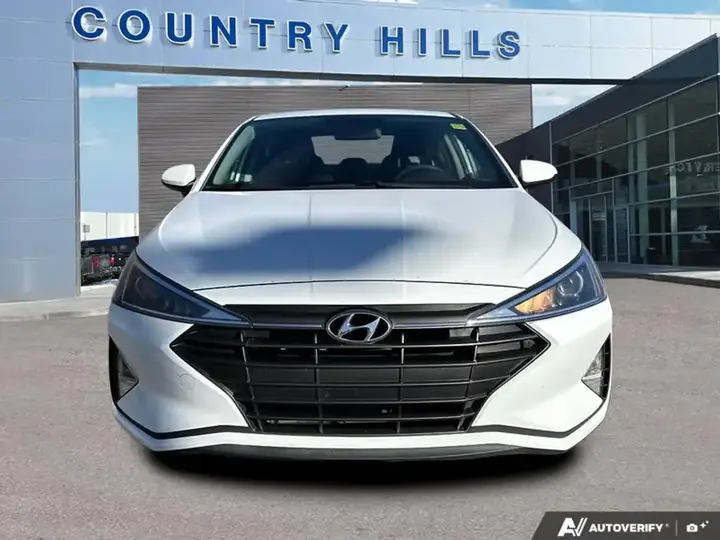 Hyundai Elantra 2020 photo 2