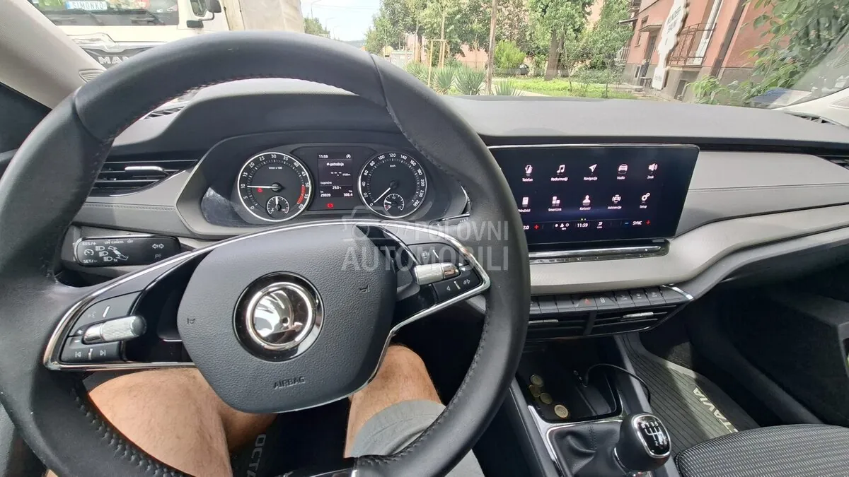 Skoda Octavia 2024 photo 5