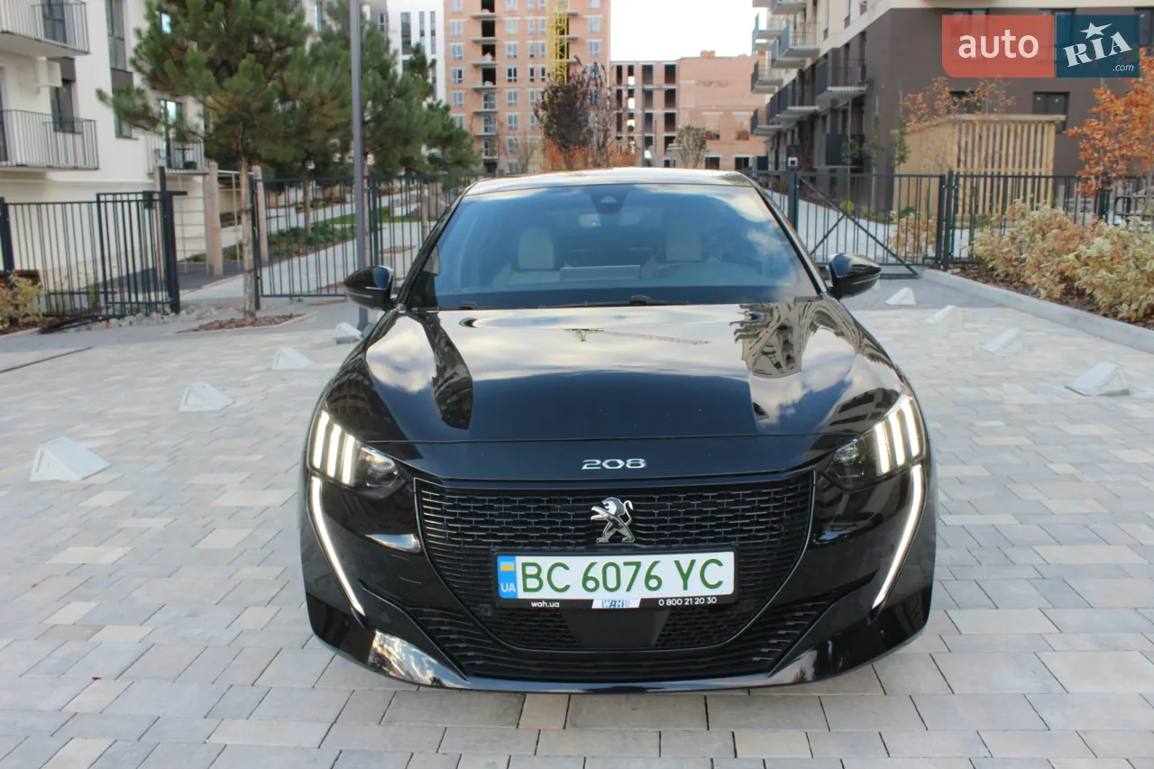 Peugeot E-208 2020 photo 4
