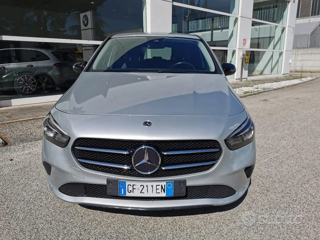 Mercedes-Benz B-Class 2021 photo 3