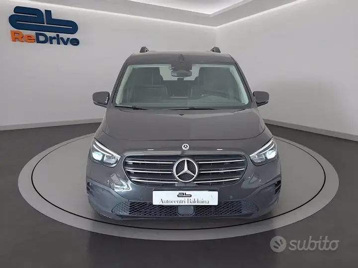 Mercedes-Benz C-Class 2022 photo 2