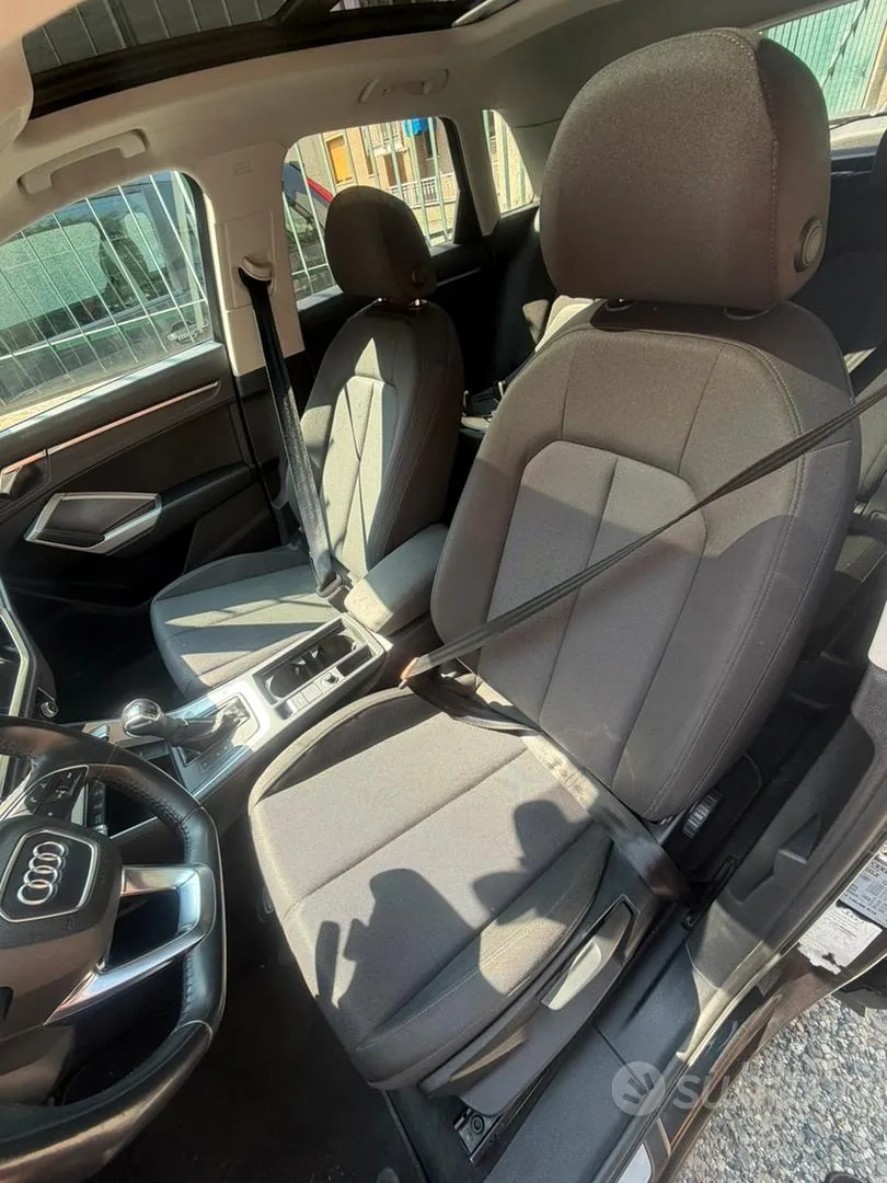 Audi Q3 2019 photo 5