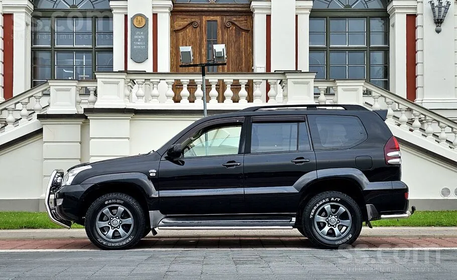 Toyota Land Cruiser 2008 photo 3