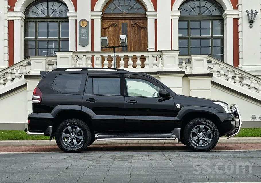 Toyota Land Cruiser 2008 photo 4