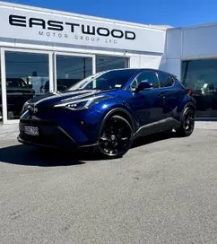 Toyota C-Hr 2020 photo 2