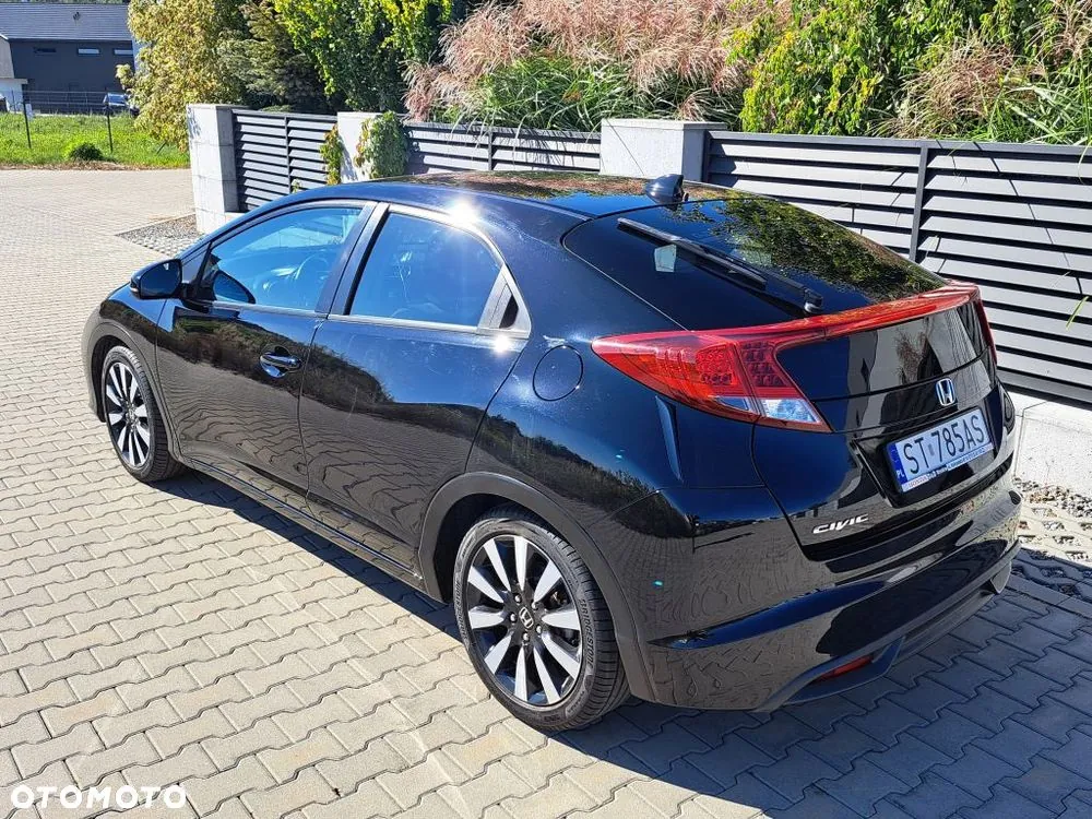 Honda Civic 2013 photo 2