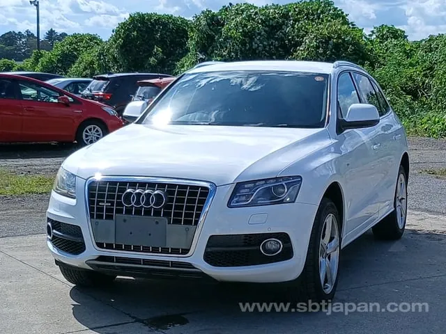 Audi Q5 2010 photo 3