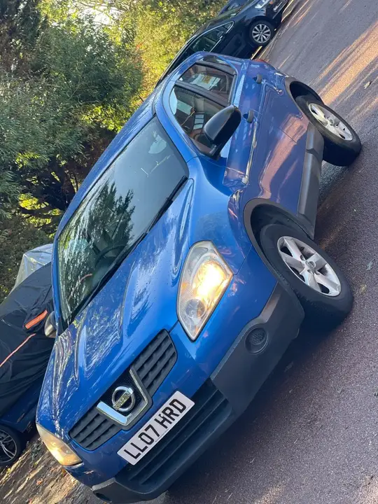 Nissan Qashqai 2007 photo 2