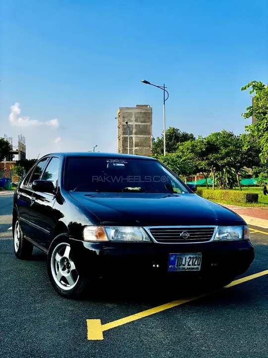 Nissan Sunny