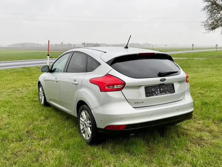 Ford Focus 2019 photo 3