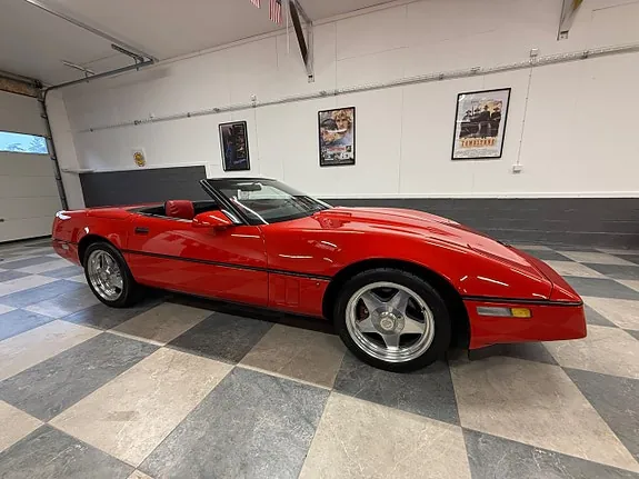 Chevrolet Corvette 1988 photo 2
