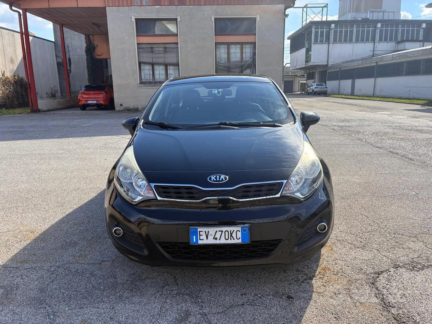 Kia Rio 2014 photo 2