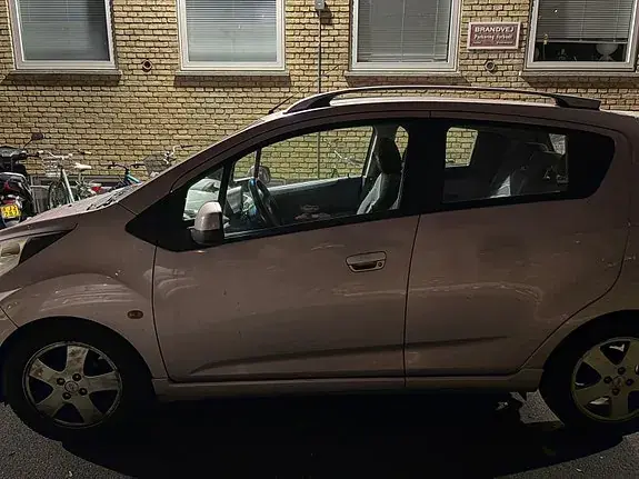 Chevrolet Spark 2011 photo 5
