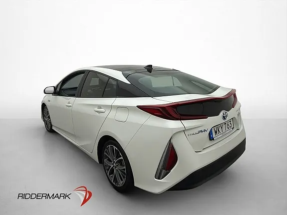 Toyota Prius Plug-In Hybrid 2018 photo 5