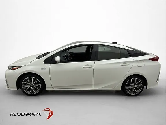 Toyota Prius Plug-In Hybrid 2018 photo 4