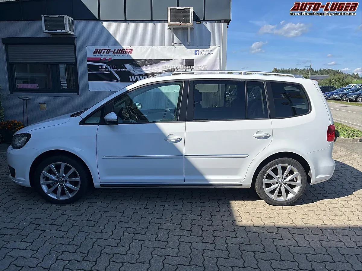 Volkswagen Touran 2014 photo 2