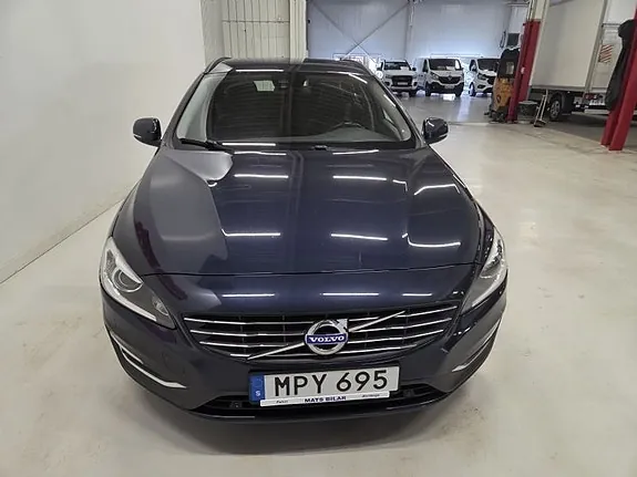 Volvo V60 2014 photo 2