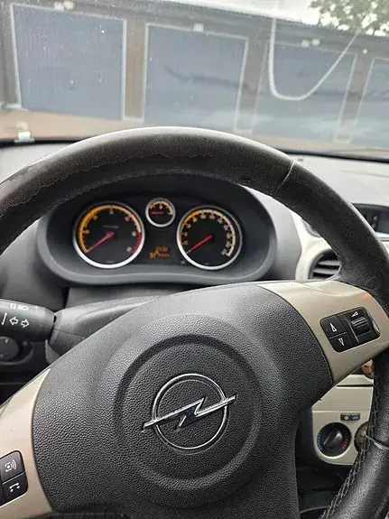 Opel Corsa 2008 photo 3