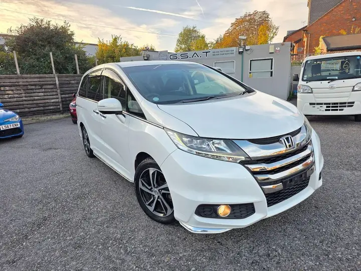 Honda Odyssey 2014 photo 5