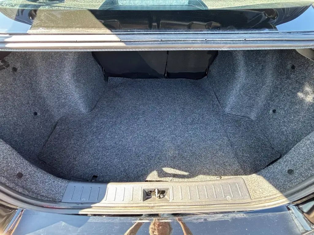 Nissan Versa 2025 photo 5