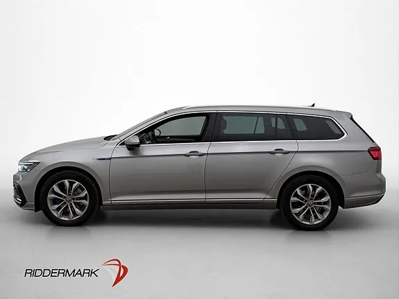 Volkswagen Passat 2022 photo 5