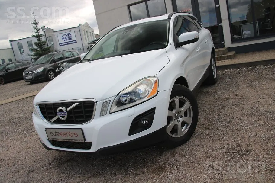 Volvo Xc60 2010 photo 2