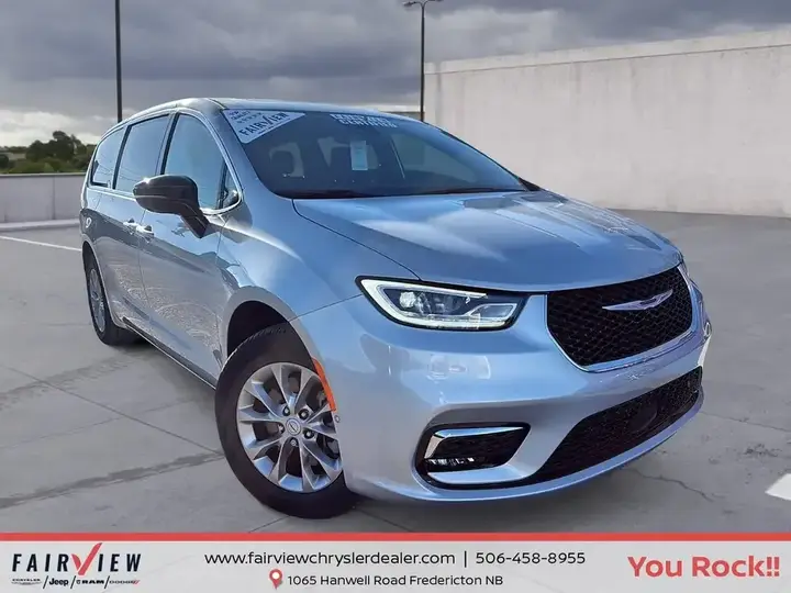 Chrysler Pacifica