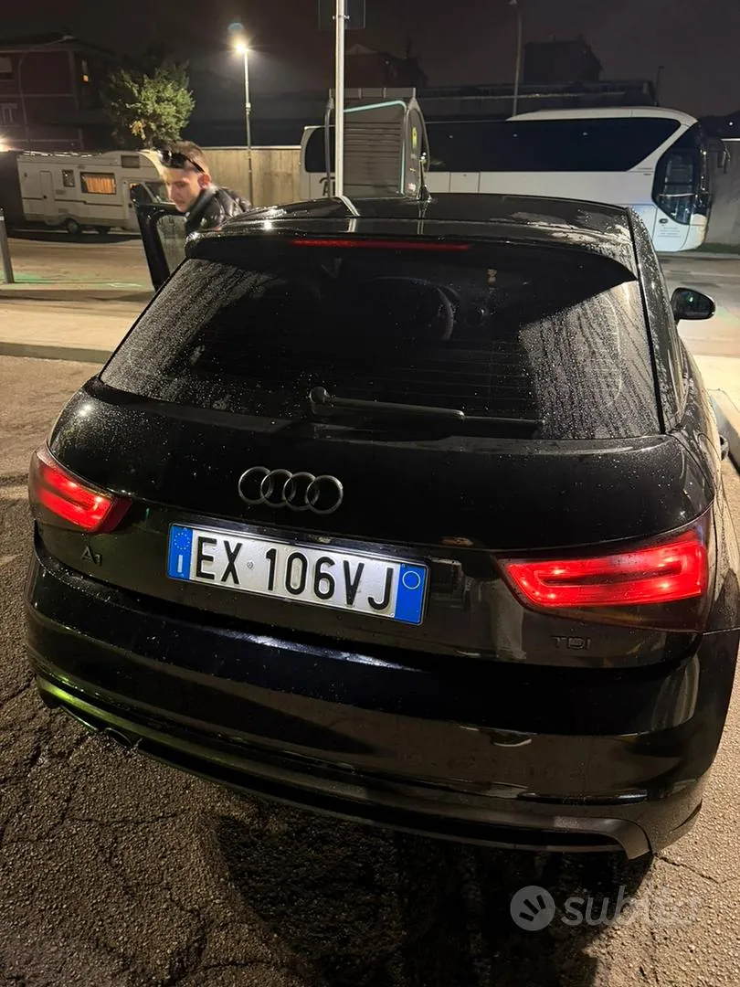 Audi A1 2014 photo 2