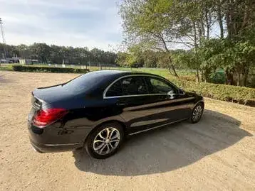 Mercedes-Benz C220 Bluetec