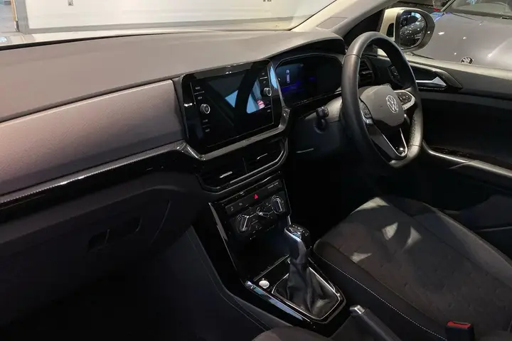 Volkswagen T-Cross 2026 photo 2