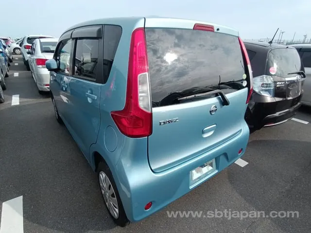 Nissan Dayz J 2017 photo 3