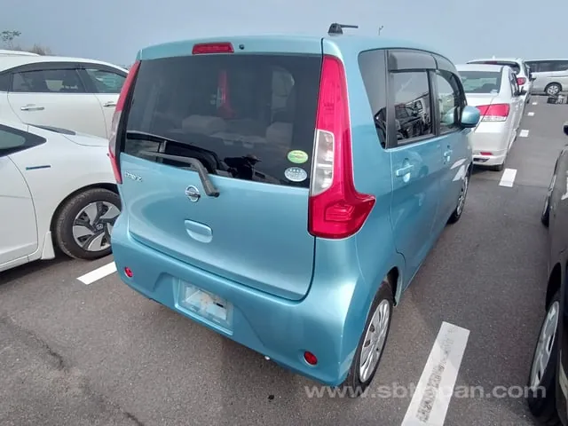 Nissan Dayz J 2017 photo 4