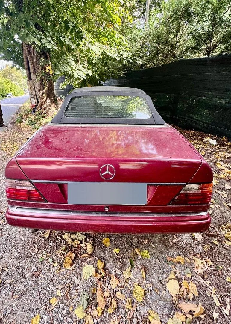 Mercedes-Benz E200 Cabriolet 1995 photo 4