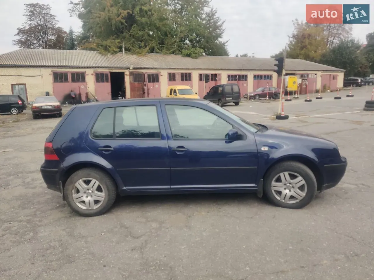 Volkswagen Golf 2001 photo 4