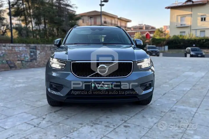 Volvo Xc40 2018 photo 2