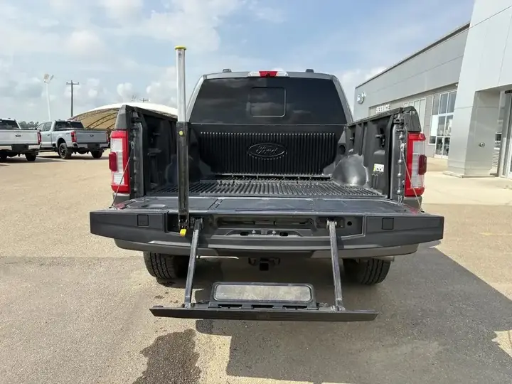 Ford F-150 2022 photo 4