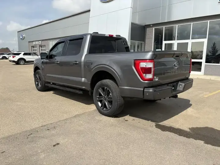 Ford F-150 2022 photo 2
